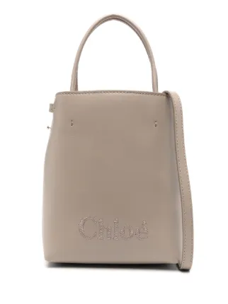 Chloé