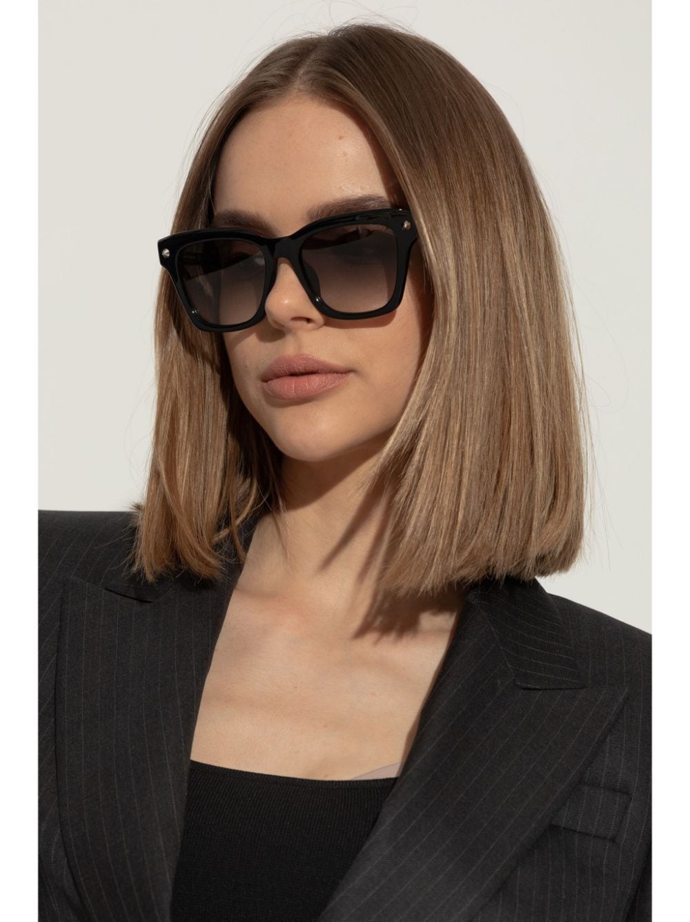 Alexander McQueen Eyewear Spike sunglasses - Zwart