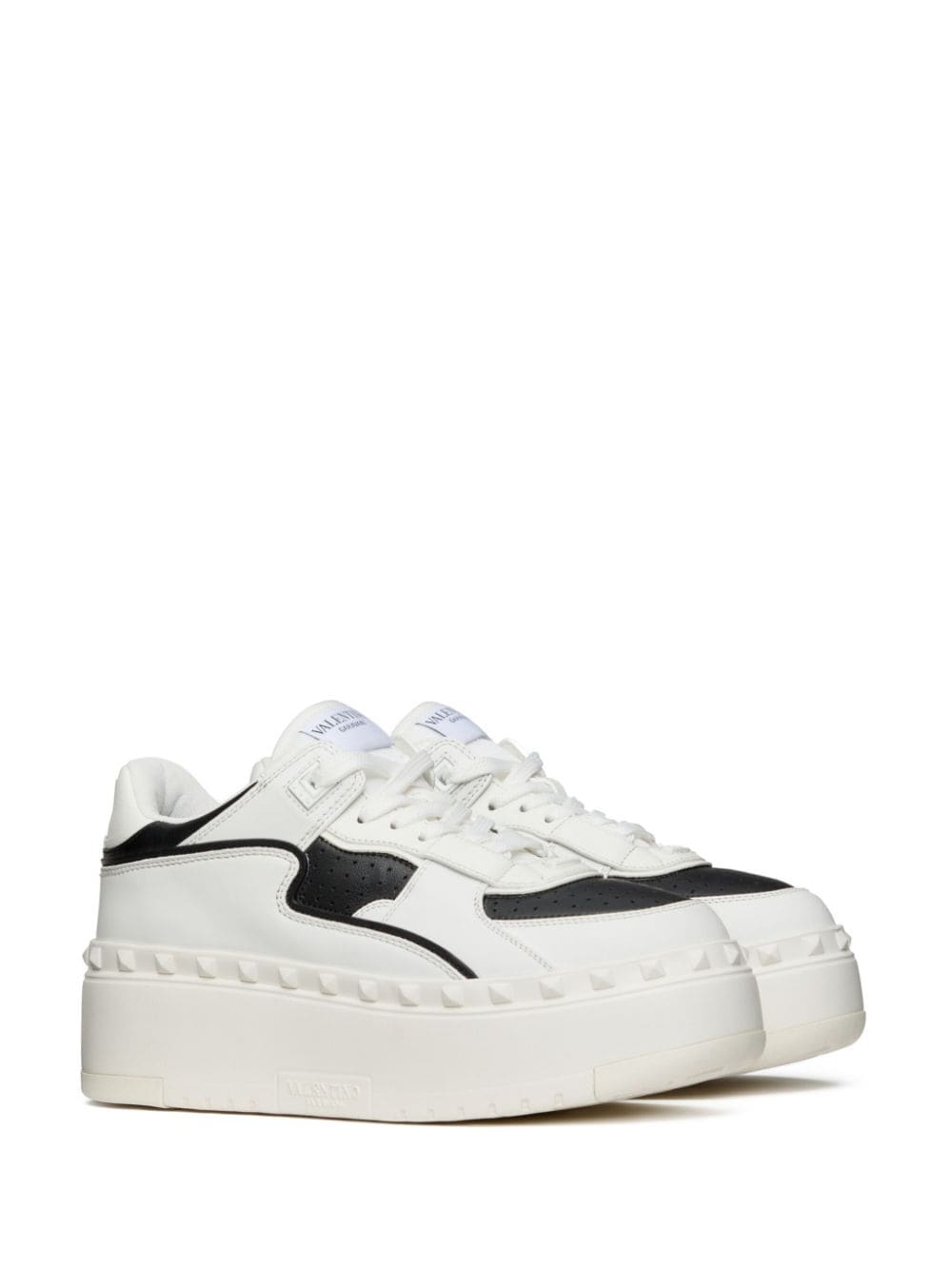 Valentino Garavani Freedots XL sneakers Wit