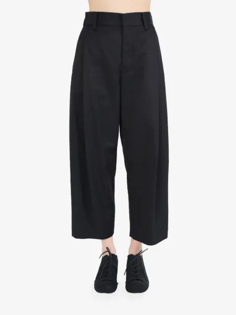 Uma Wang pleat-detailing cropped trousers 