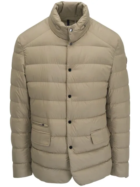 Moncler chamarra capitonada con parche del logo