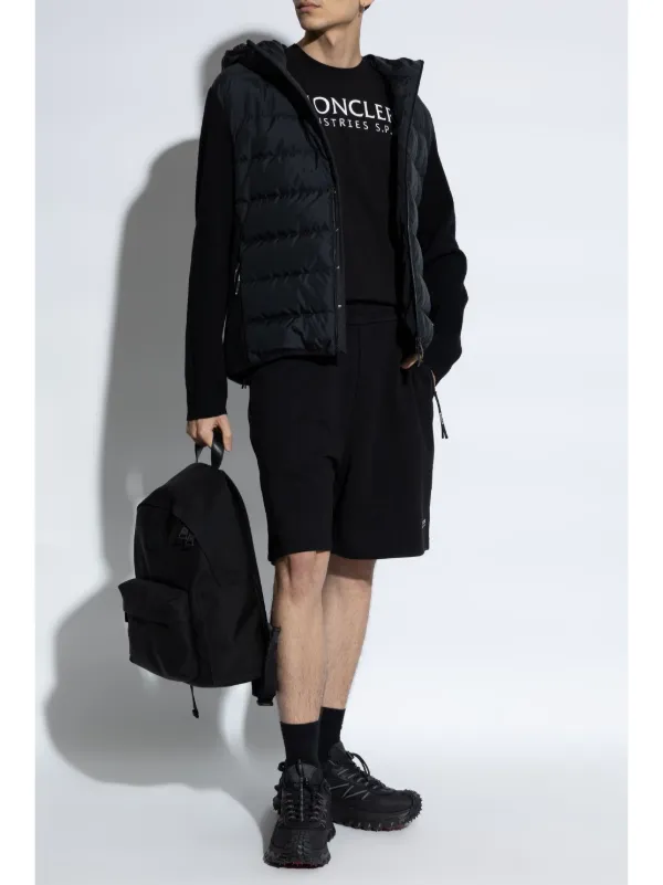 Moncler ロゴ ショートパンツ | ブラック | FARFETCH JP