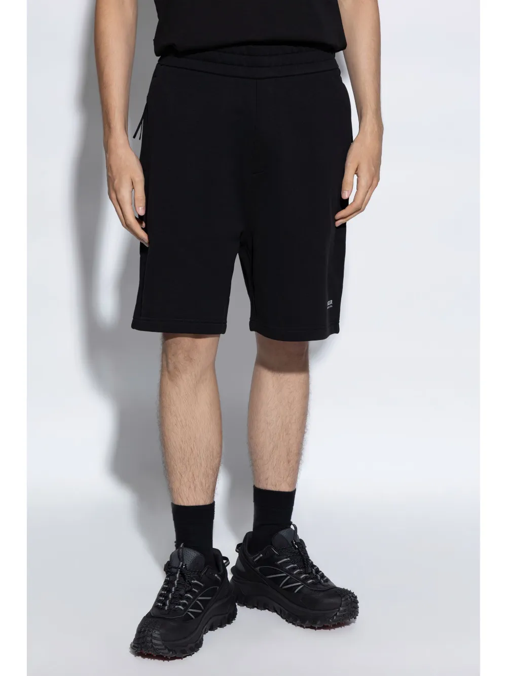 Moncler Shorts met logodetail Zwart