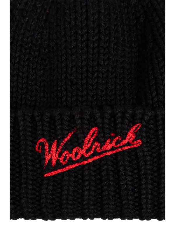 ＊人気＊ Woolrich/ウールリッチ  ロゴパッチ ビーニー Woolrich ロゴパッチ ビーニー | ホワイト | FARFETCH JP