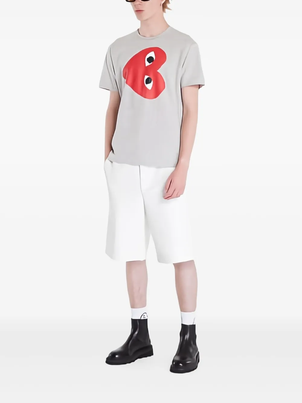 Comme Des Garçons Play Heart T-shirt Grijs