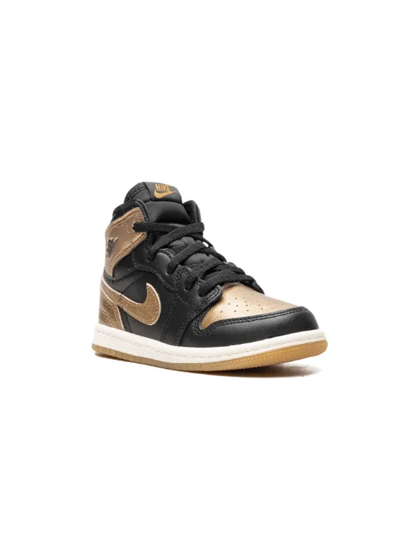 Nike Air Jordan 1 黒/金 キッズシューズ Amazon.com | Jordan Youth Air 1 Retro High OG GS 575441 032