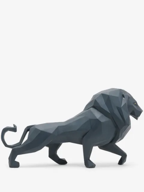 Lladró Lion sculpture
