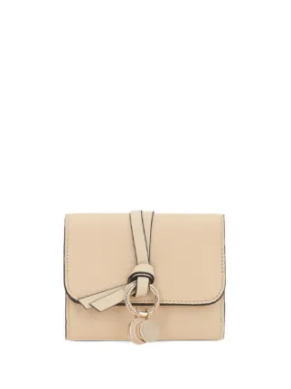 Chloé