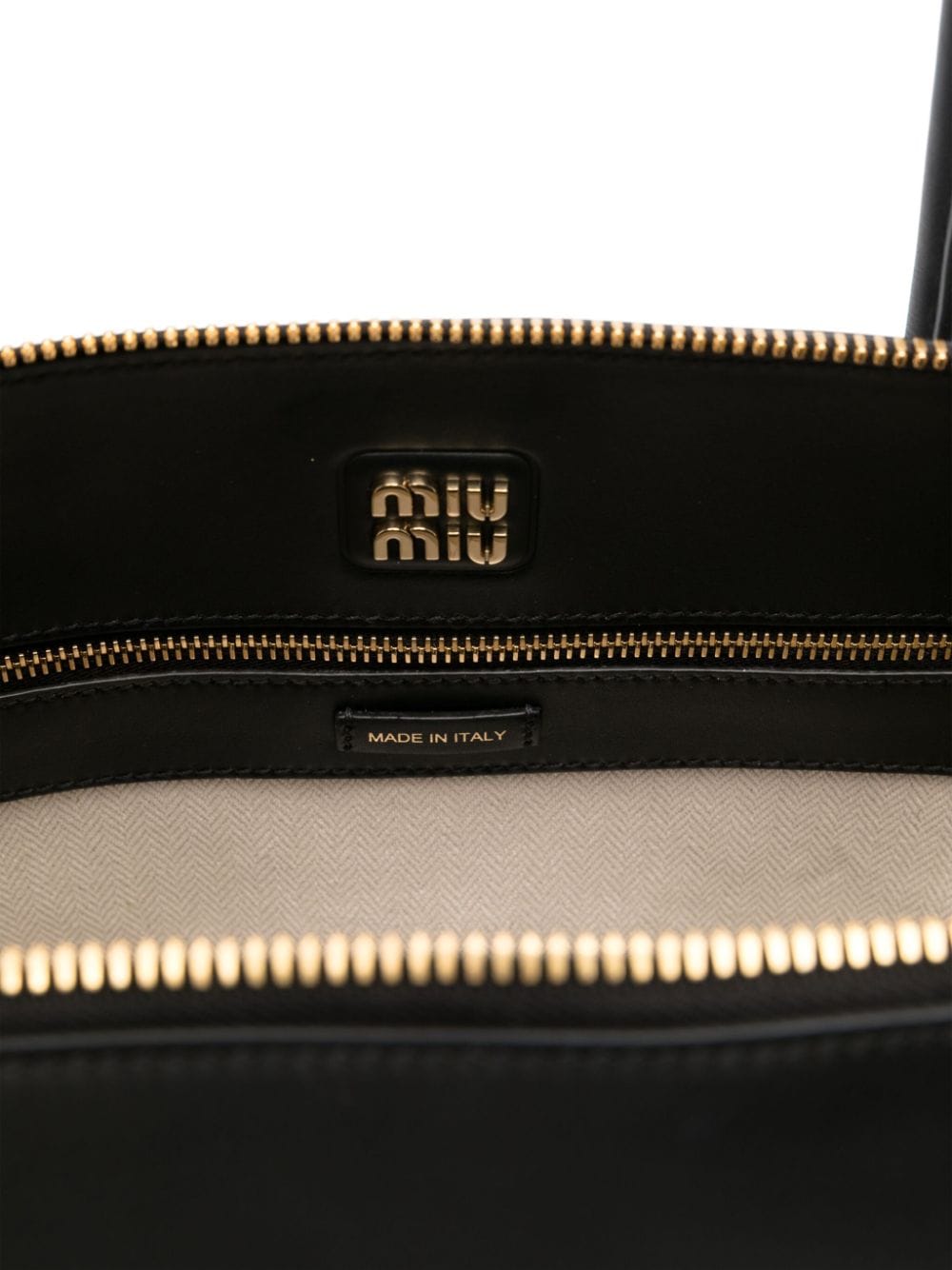 Shop Miu Miu Logo-embossed Tote Bag In Schwarz