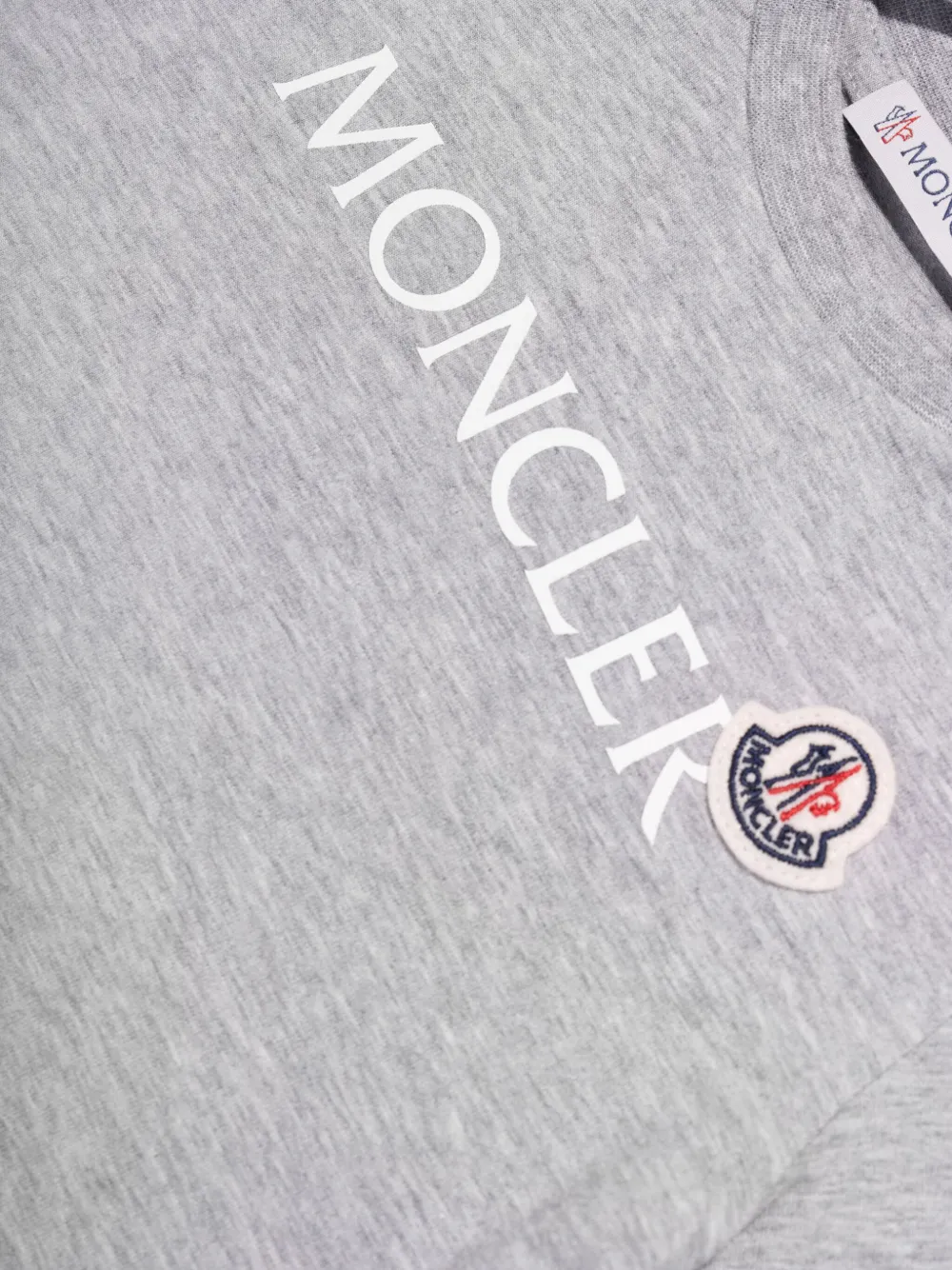 Moncler Enfant T-shirt met logo Grijs