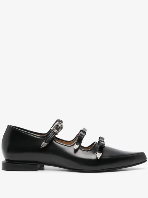 Toga Pulla flats con hebilla