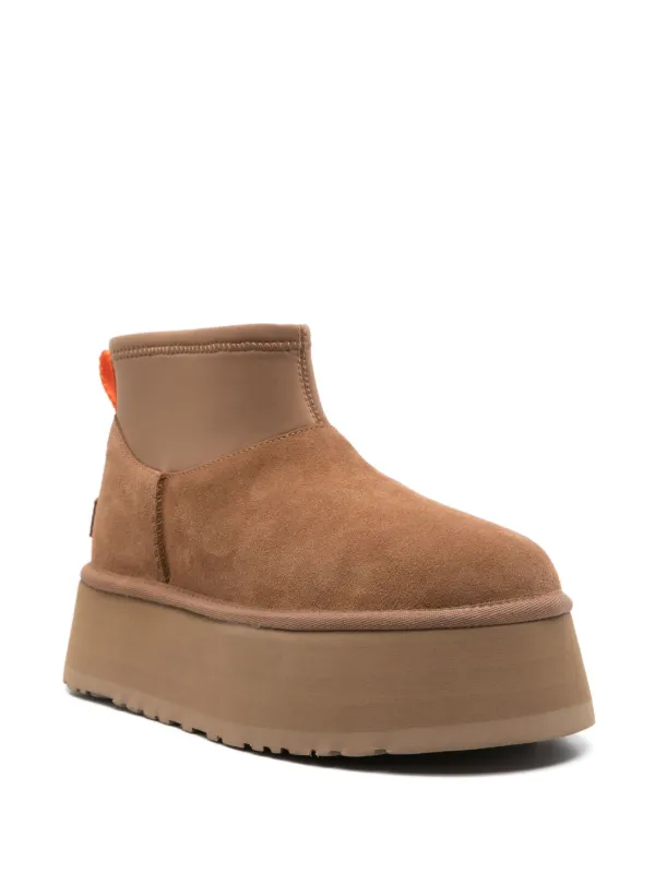 UGG Classica Mini Dipper Boots | Brown | FARFETCH