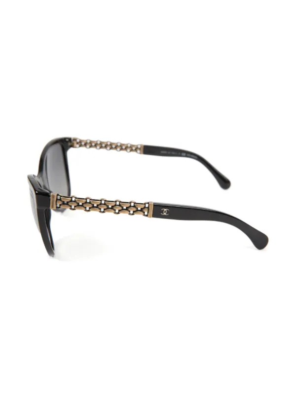 CHANEL Pre-Owned 2000s chain-detail cat-eye Sunglasses | Black