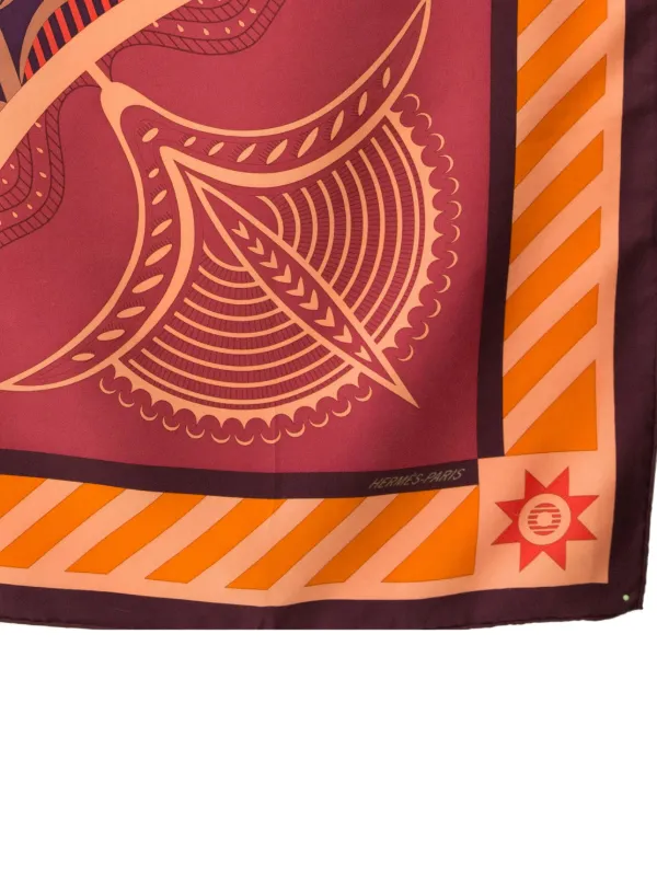 Hermès Pre-Owned 2012 Géometrie Crétoise Scarf | Orange | FARFETCH AO