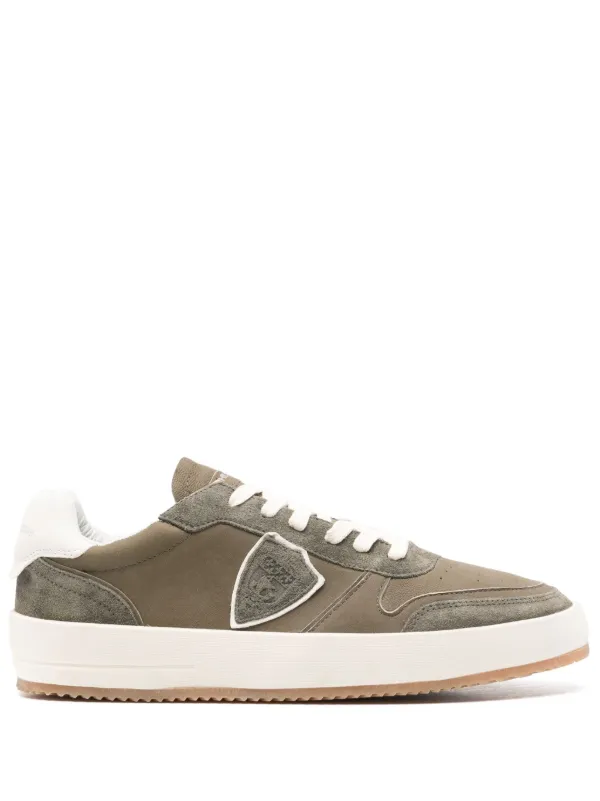 валя гладкова модель Philippe Model Paris Кеды с нашивкой-логотипом | Зеленый | FARFETCH KZ