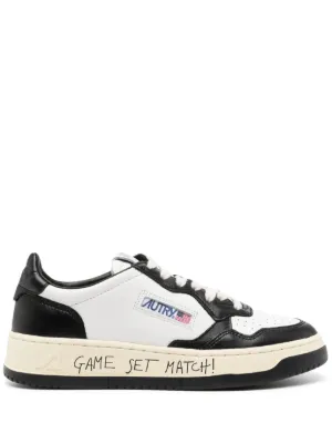 Autry Medalist Sneakers | White | FARFETCH RO Autry Medalist Sneakers | White | FARFETCH RO