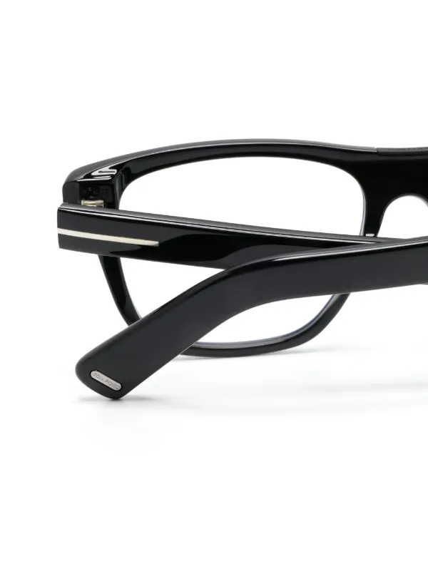 TOM FORD Eyewear スクエア眼鏡フレーム | ブラック | FARFETCH JP TOM FORD Eyewear スクエア眼鏡フレーム | ブラック | FARFETCH JP