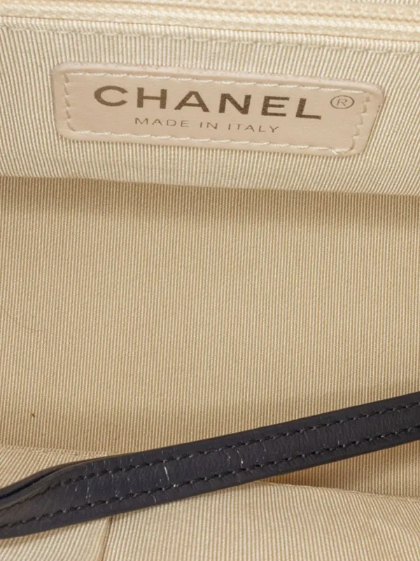 CHANEL Pre-Owned 2019 Small Rattan Gabrielle Crossbody Bag Blue