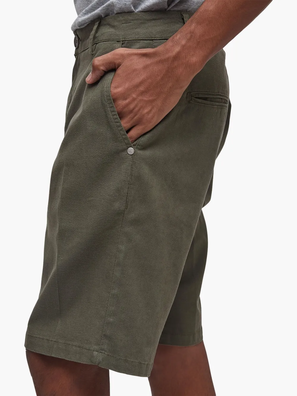 Osklen Linnen shorts Groen