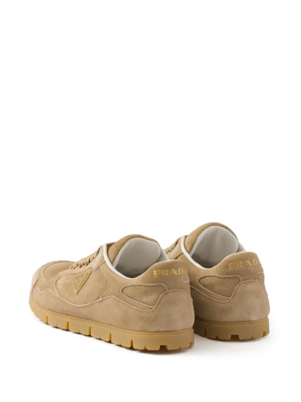 PRADA お洒落 ロゴ Faded スエード スニーカー PRADA 上品 ロゴ Faded スエード スニーカー