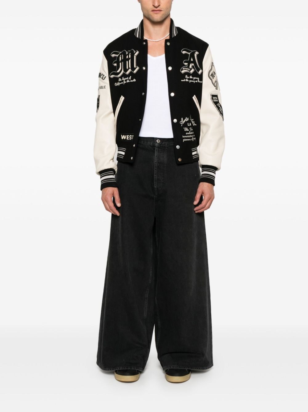 Shop Off-white Logo-patch Jeans In Black