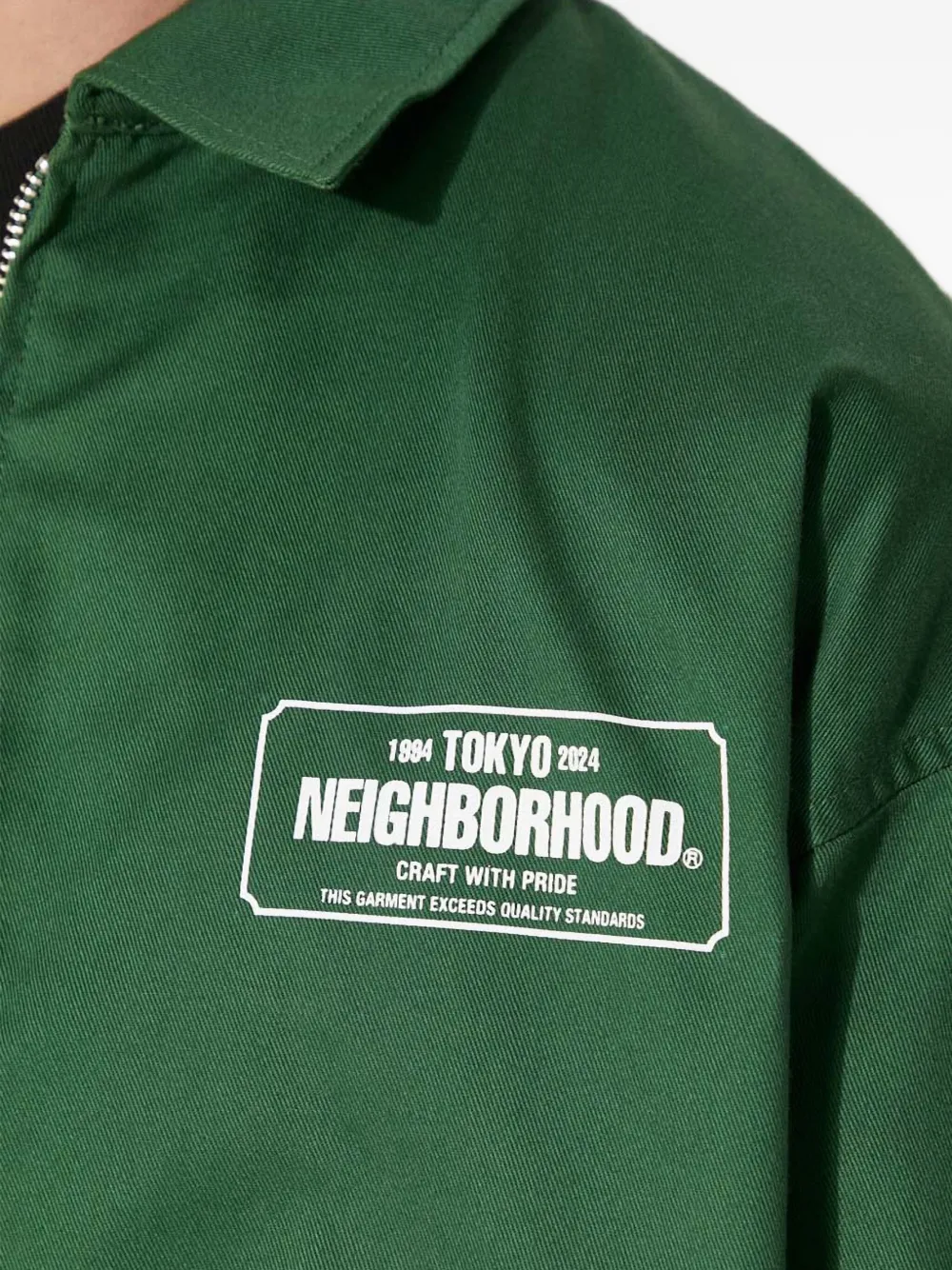 Neighborhood logo-print zip-up jacket Groen