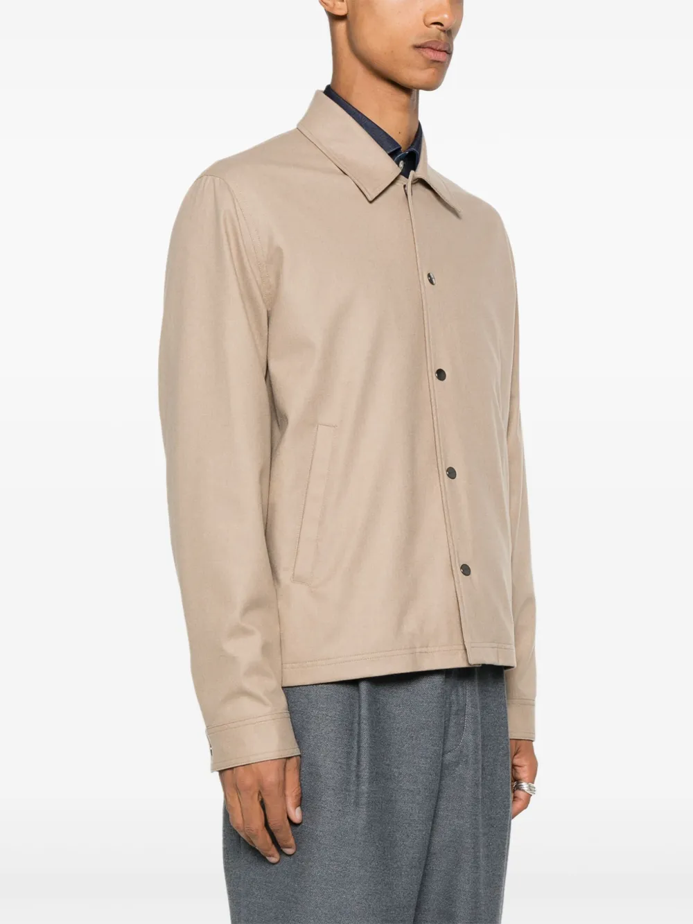 Kiton Jack met logo van studs Bruin