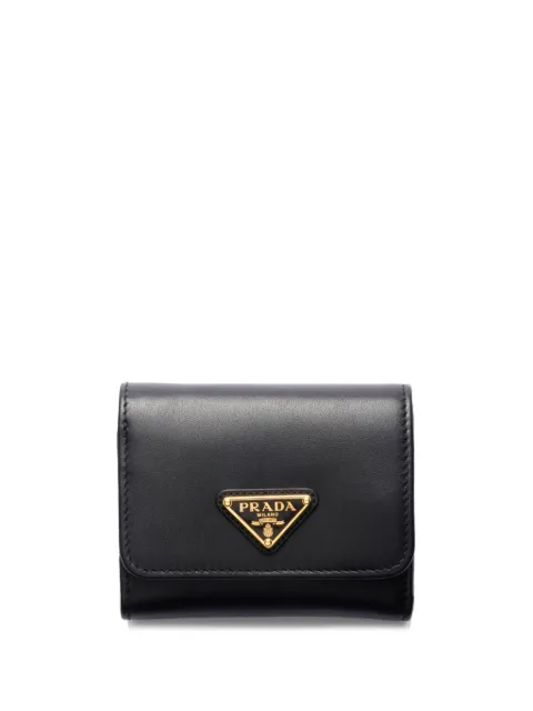 Prada Saffiano wallet 