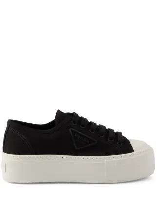 PRADA ブラック レースアップシューズ 厚底 レディース Prada レースアップ スニーカー | ブラック | FARFETCH JP