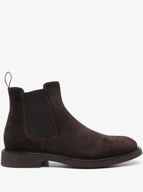 Doucal's suede boots