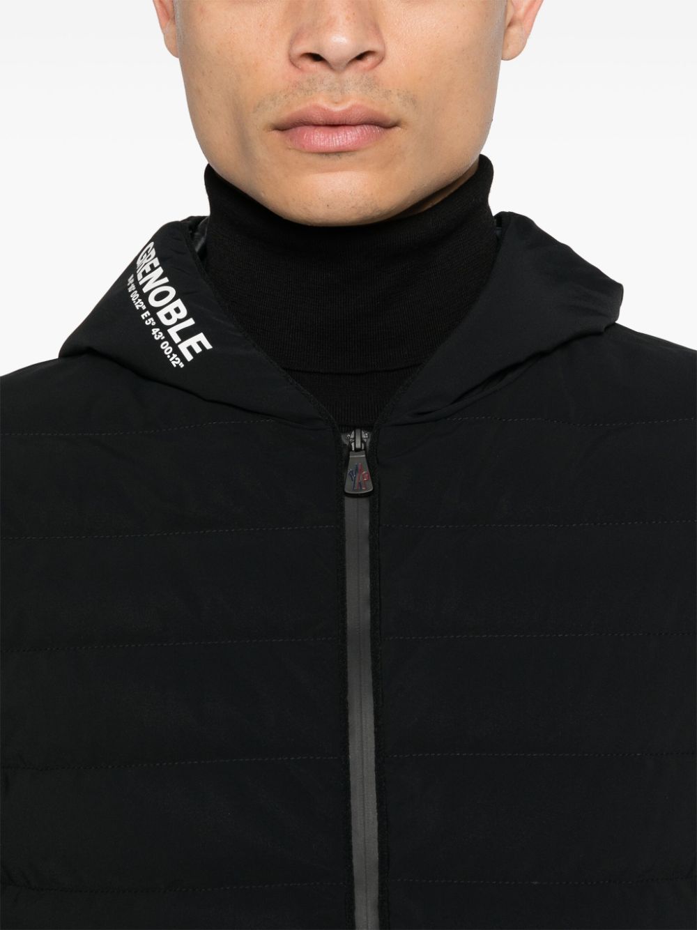 Shop Moncler Padded Zip-up Jacket In Schwarz