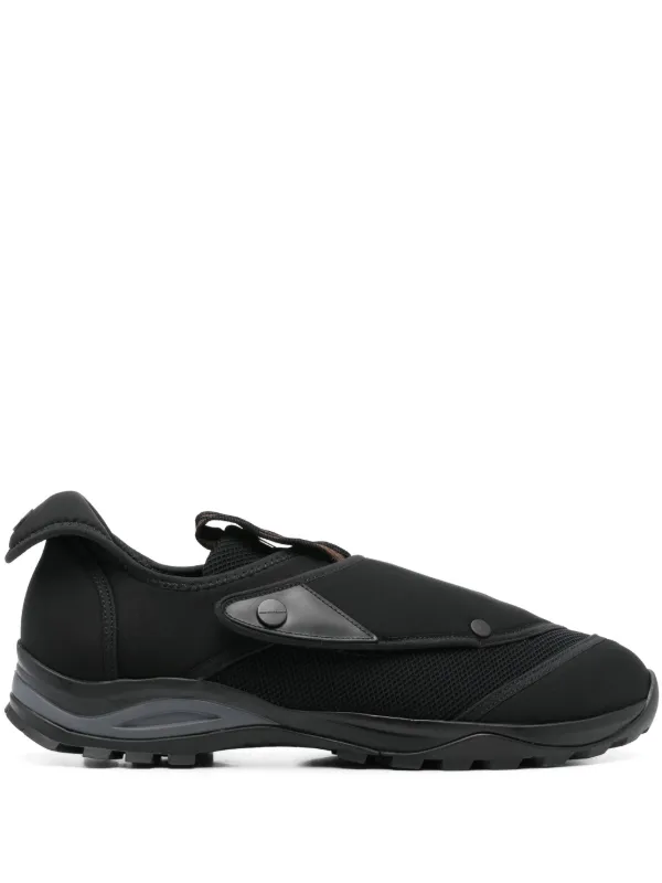 【関税込み】Kiko Kostadinov ブラック Riadis スニーカー Kiko Kostadinov Riadis Sneakers | Black | FARFETCH