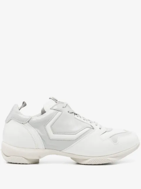 Kiko Kostadinov tenis Ostro