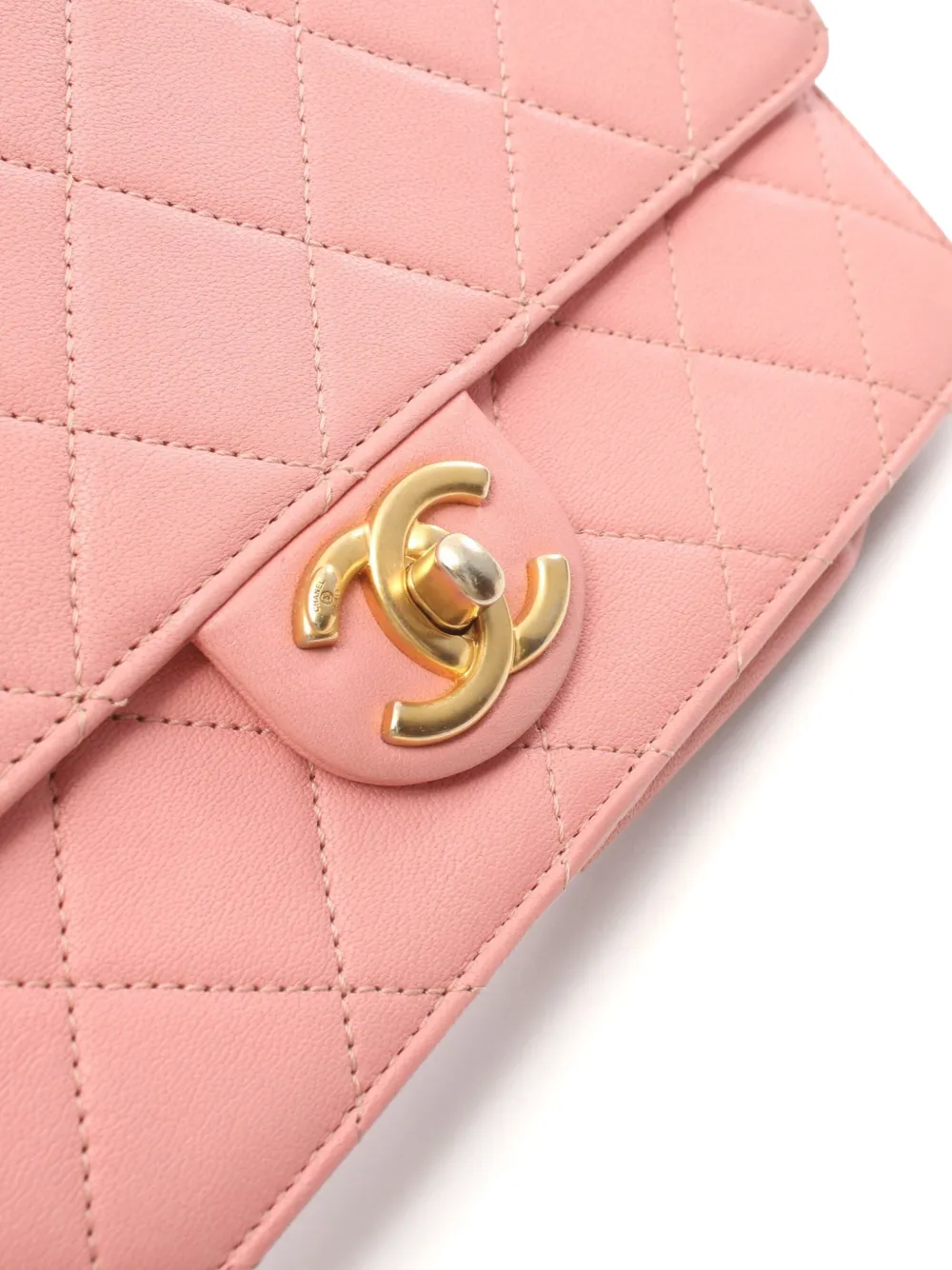 CHANEL 2019 CC turn-lock shoulder bag Women