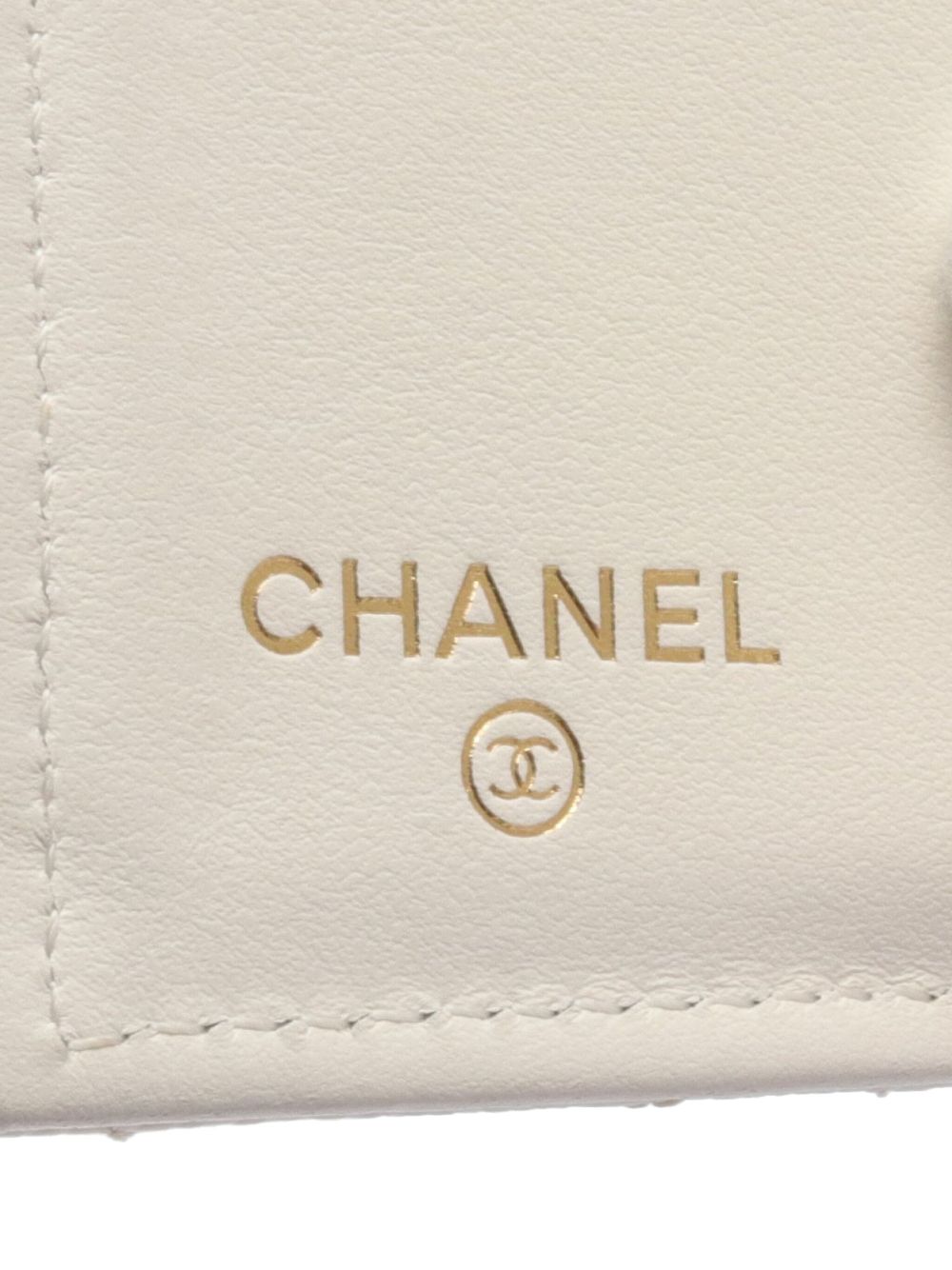 CHANEL 2021 Coco Mark trifold wallet Women