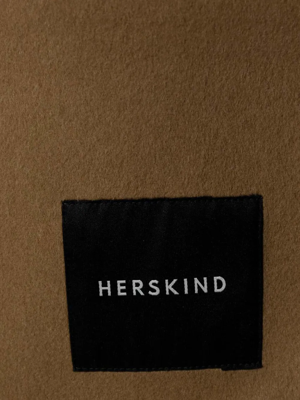 HERSKIND Sjaal met logo - Bruin