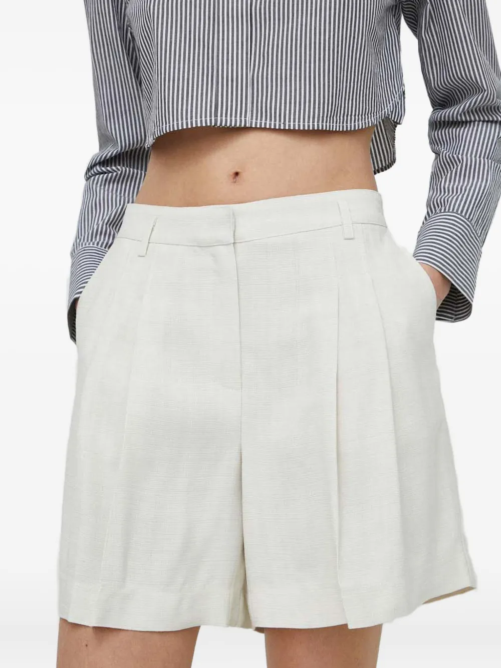 Herskind Pleated Belt-loops Shorts In Neutral