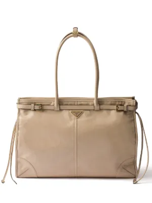 Prada レザー トートバッグ | ニュートラル | FARFETCH JP