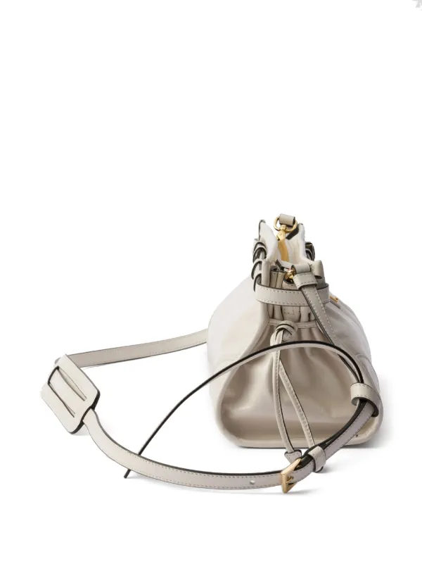 PRADA ホワイトレザー ショルダーバッグ Prada レザー ショルダーバッグ | ホワイト | FARFETCH JP