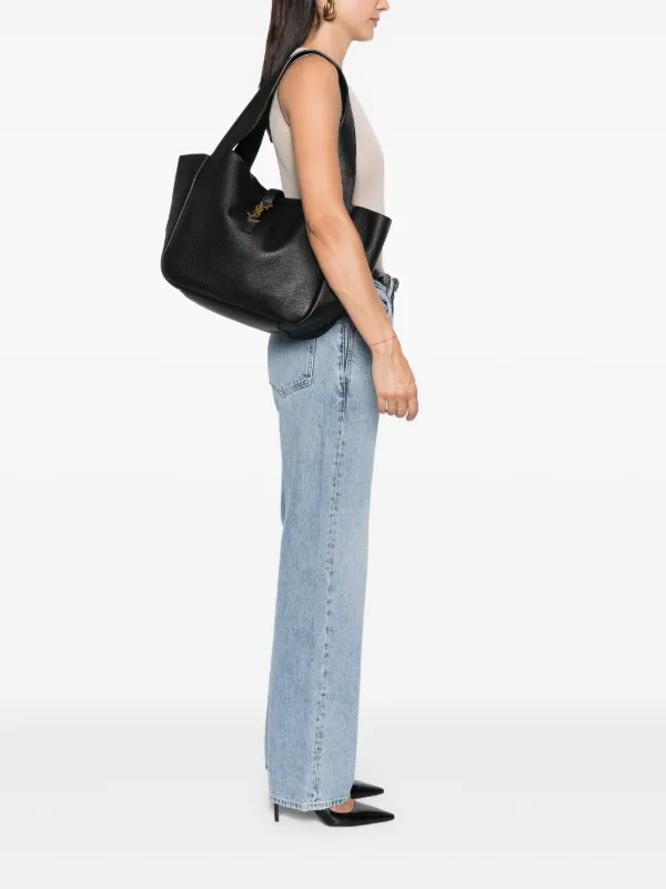 トートバッグ Saint Laurent Black Leather Le 5 A 7 Bea Shopping Bag LE 5 À 7 bea in grained leather | Saint Laurent | YSL TH