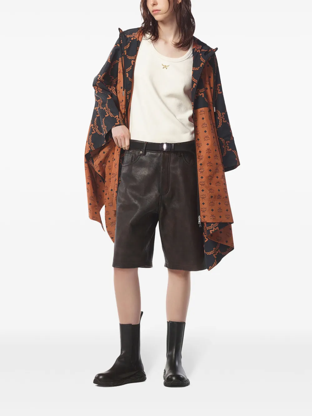 MCM Cape met monogramprint - Bruin
