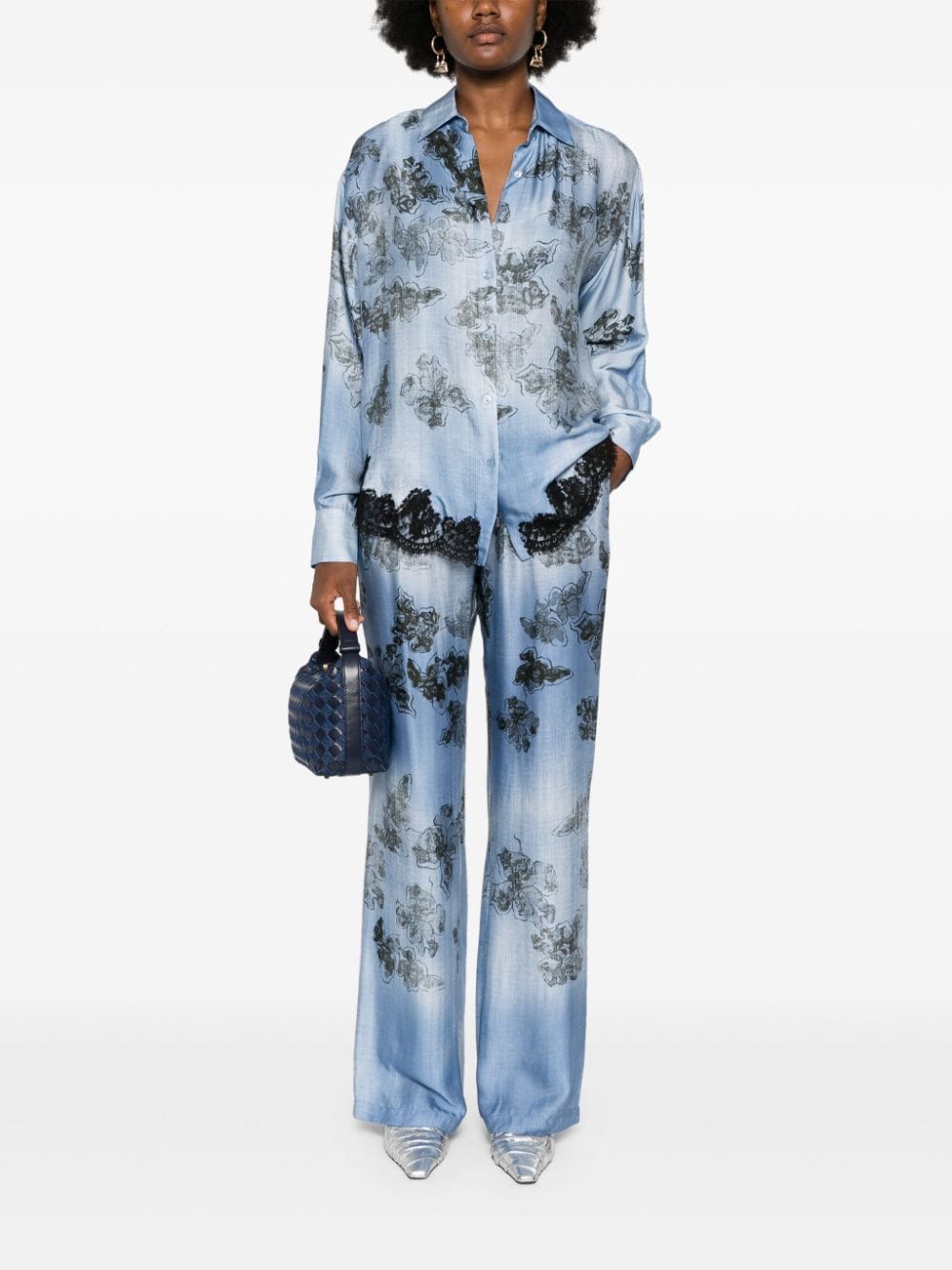 Shop Ermanno Firenze Floral-print Satin Trousers In Blue