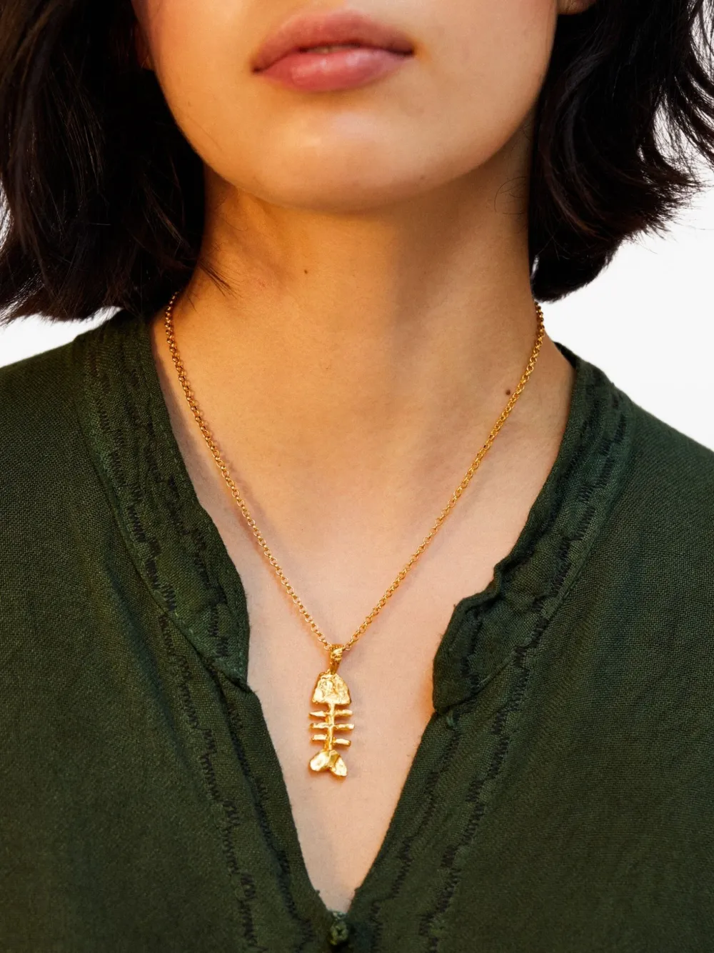 Alighieri The Silhouette Of Summer Fishbone Chain Necklace In Gold