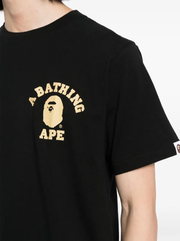 A BATHING APE® logo-print T-shirt | Black | FARFETCH