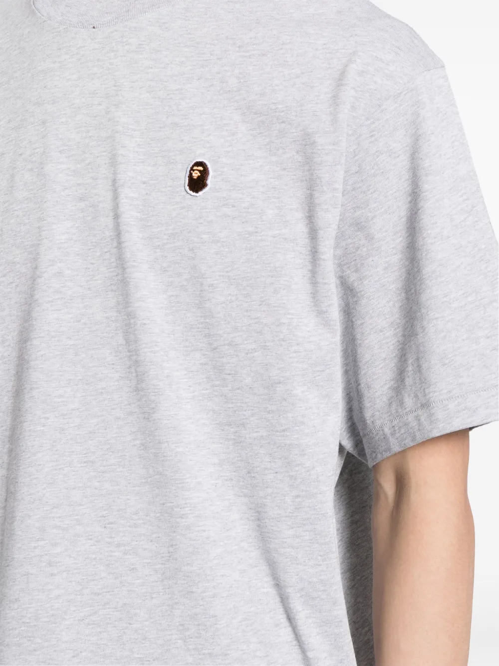 A BATHING APE Katoenen T-shirt met logo-applicatie Grijs