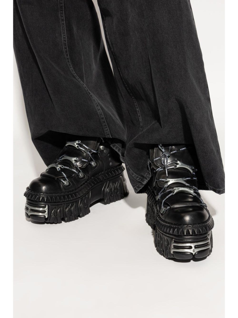 VETEMENTS x New Rock sneakers - Zwart