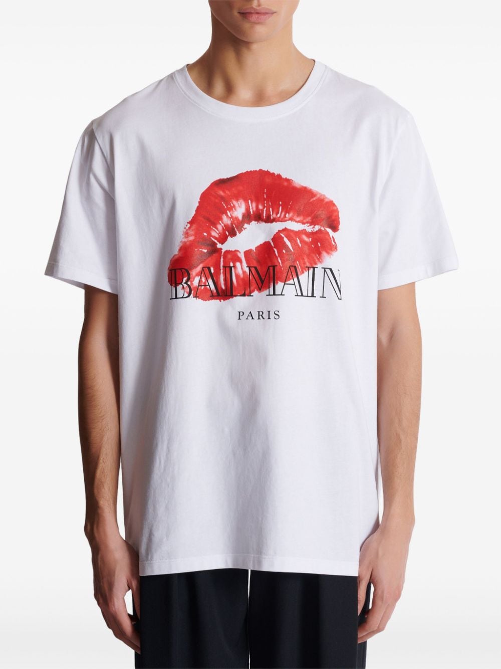 Shop Balmain Kiss Print T-shirt In White