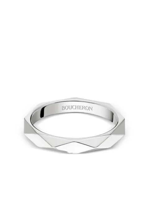 Boucheron 18K white gold facetted ring