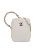 CHANEL Pre-Owned 2019 CC Lambskin Round Handle Camera Case satchel - White
