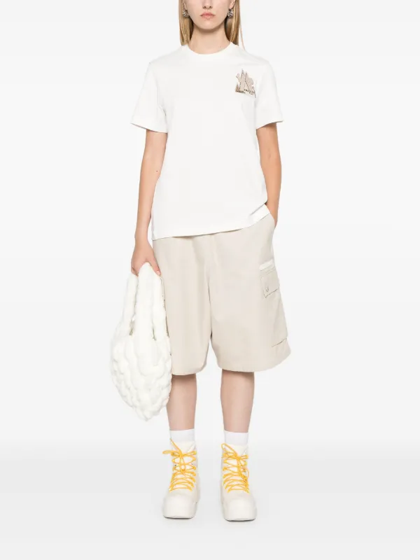 Tシャツ・カットソー MONCLER GRENOBLE WOMEN Mountain-logo T-shirt White Moncler Grenoble mountain-logo T-shirt | White | FARFETCH